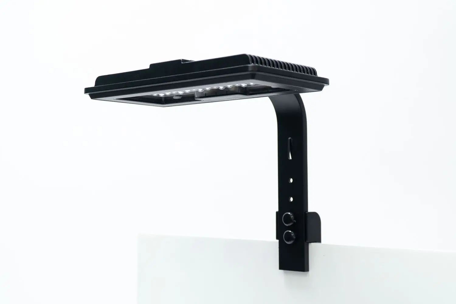 Jump MJ-L 230/L 230 Refugium 4 - Refugium Light Nano incelemesi ve fiyatı
